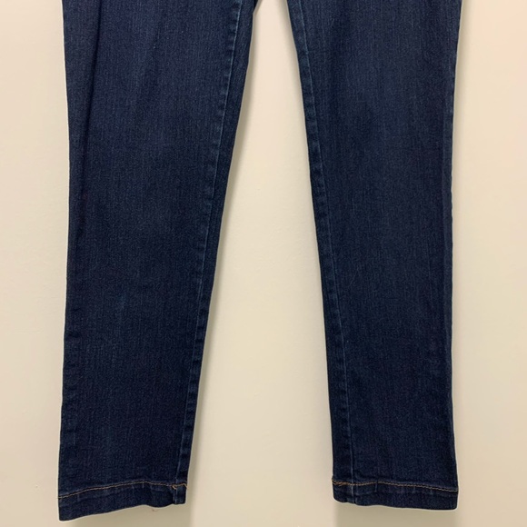 🤩Form Fitting Elastic Waist Skinny Jeans - Picture 3 of 6